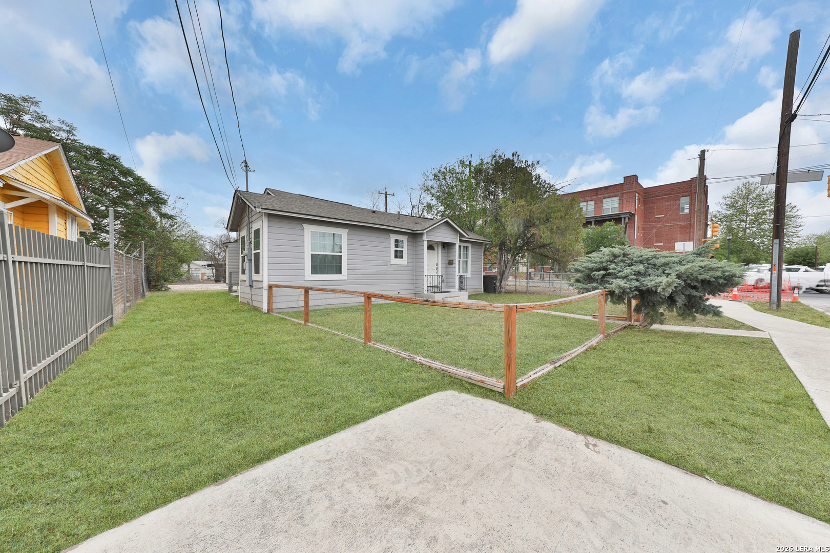 2006 Hays Street San Antonio TX 78202