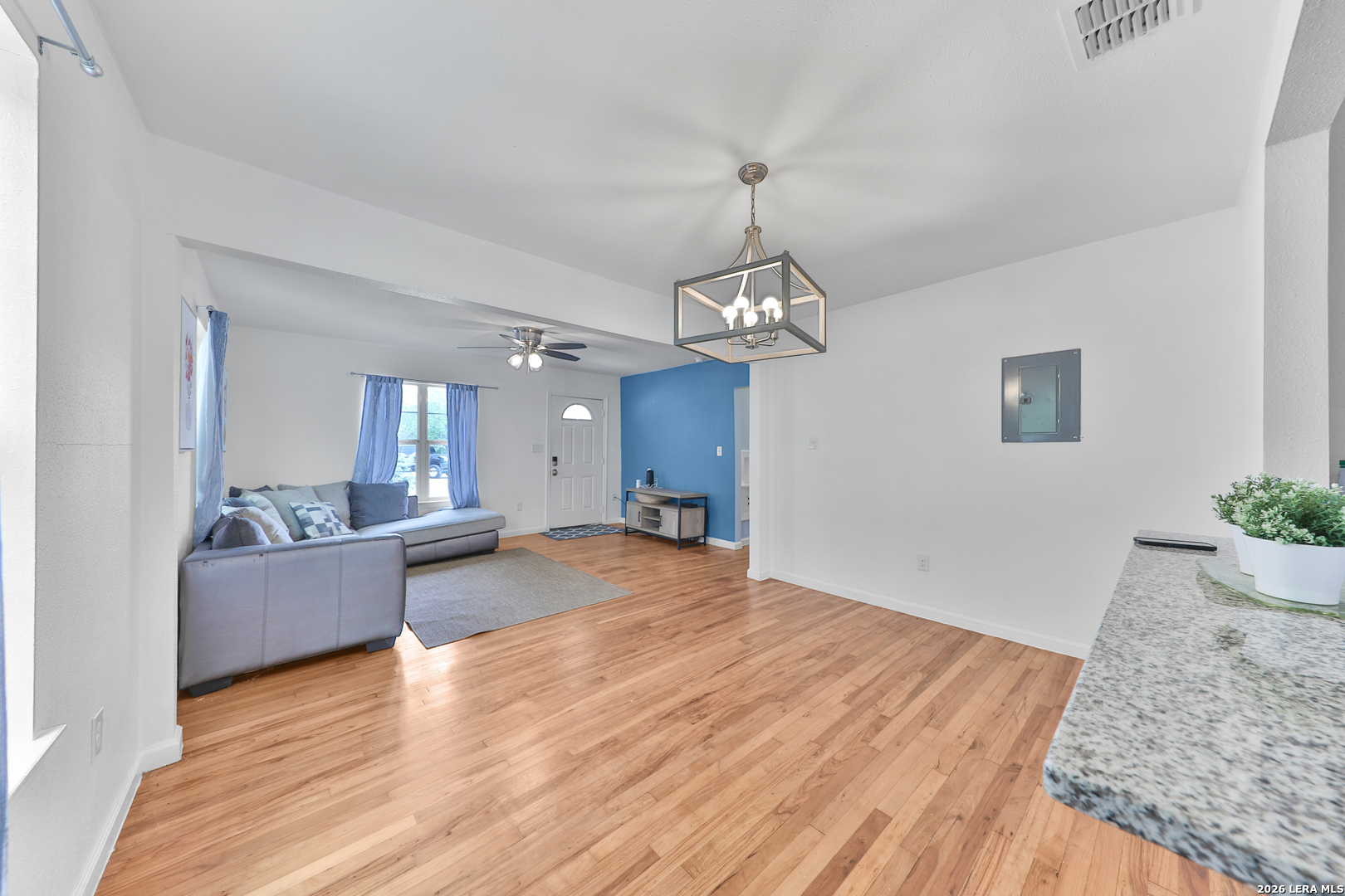 2006 Hays Street San Antonio TX 78202
