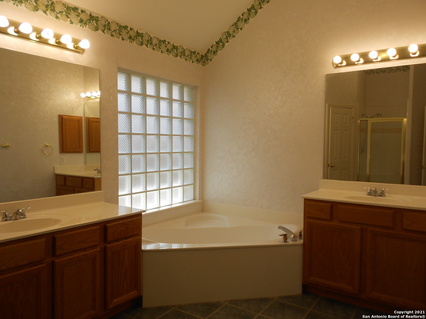 13526 Chappel View San Antonio TX 78249