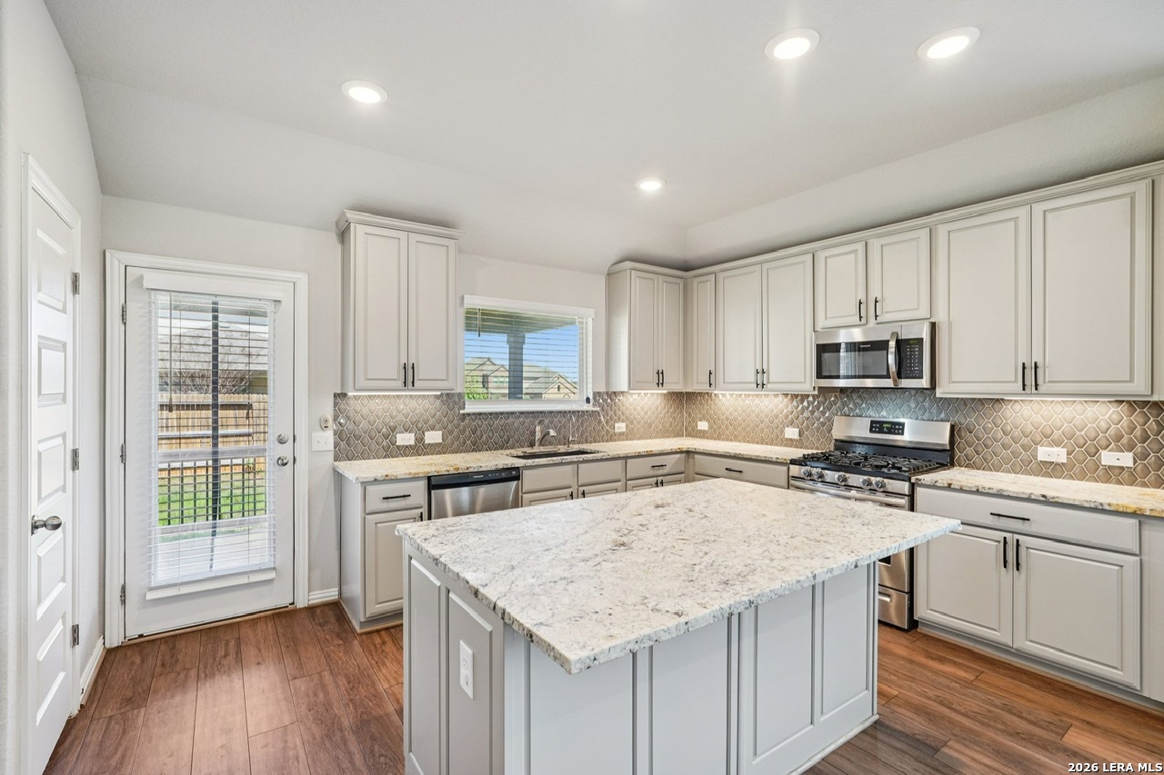 2034 Egret Avenue New Braunfels TX 78132