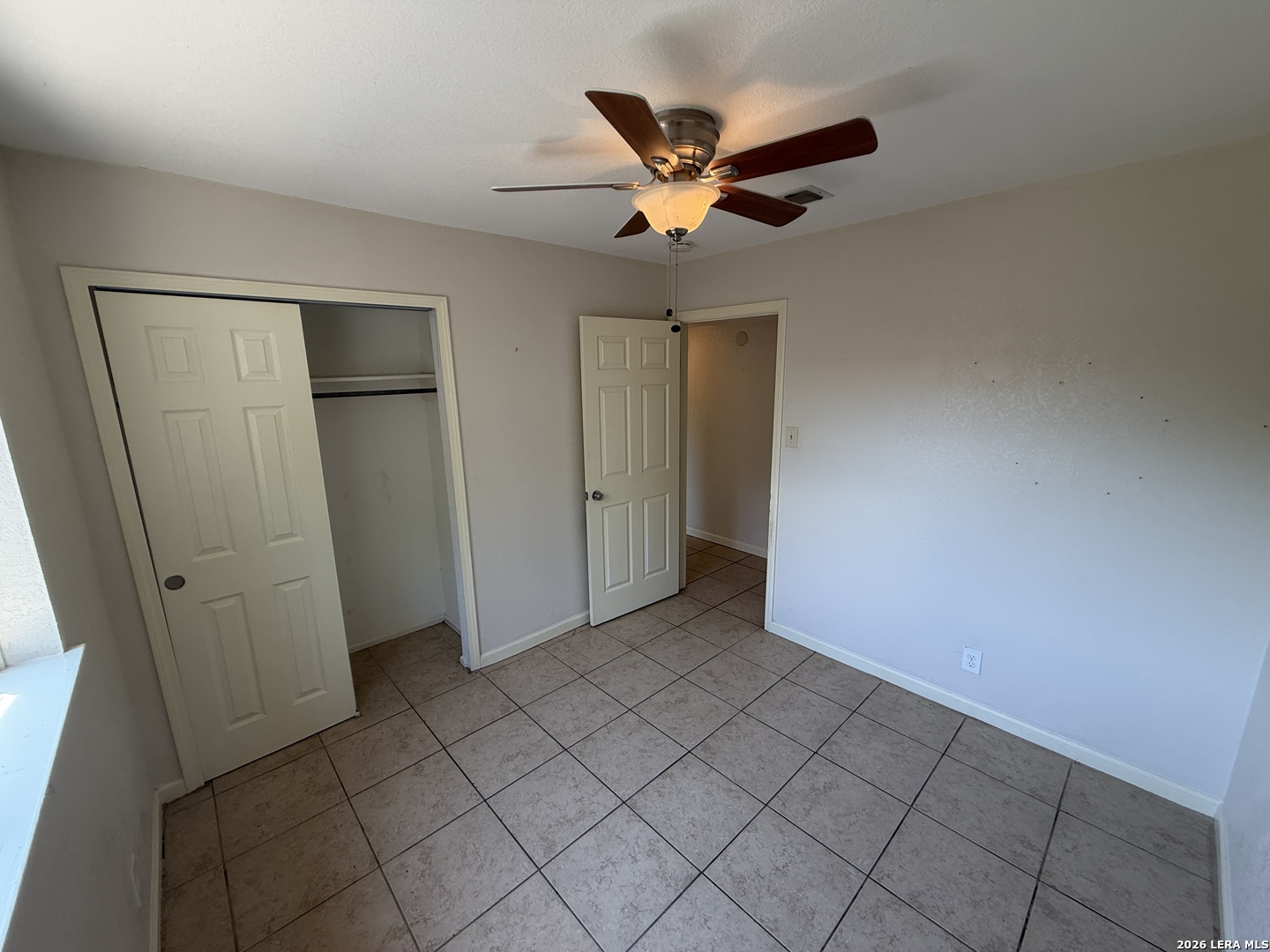 5802 Oak Country Way San Antonio TX 78247