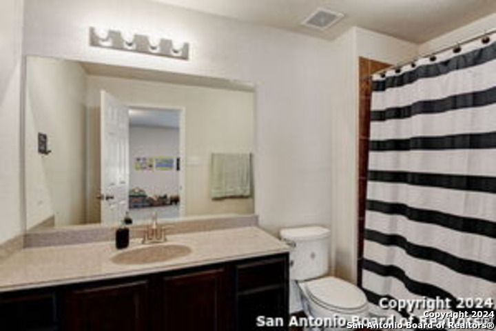 3929 Pease Park Converse TX 78109