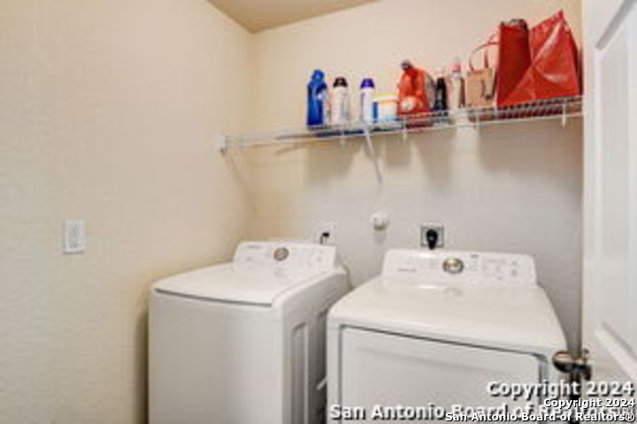 3929 Pease Park Converse TX 78109