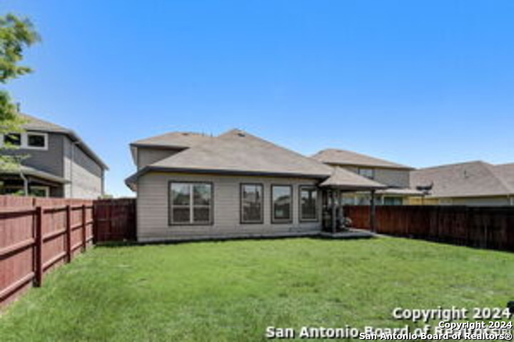 3929 Pease Park Converse TX 78109