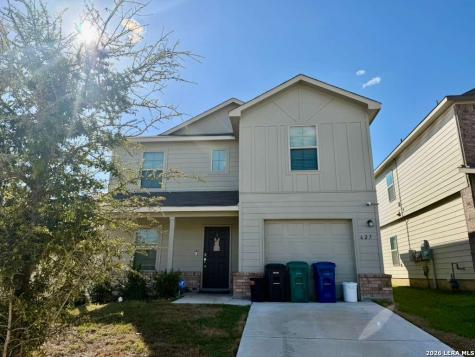 627 Retama Pass San Antonio TX 78219
