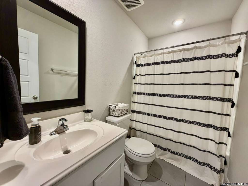 627 Retama Pass San Antonio TX 78219