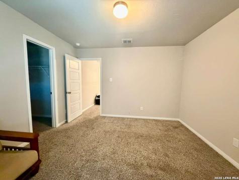 627 Retama Pass San Antonio TX 78219