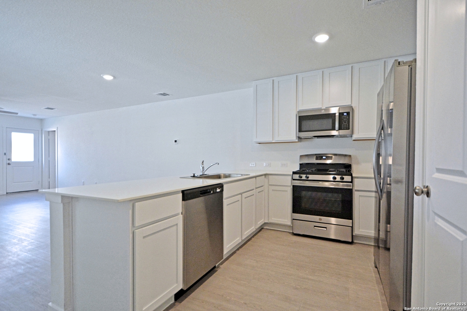 3744 Axis Hill Street New Braunfels TX 78132