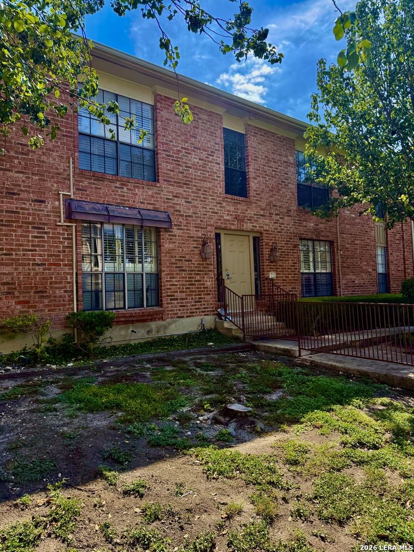 7815 Broadway San Antonio TX 78209