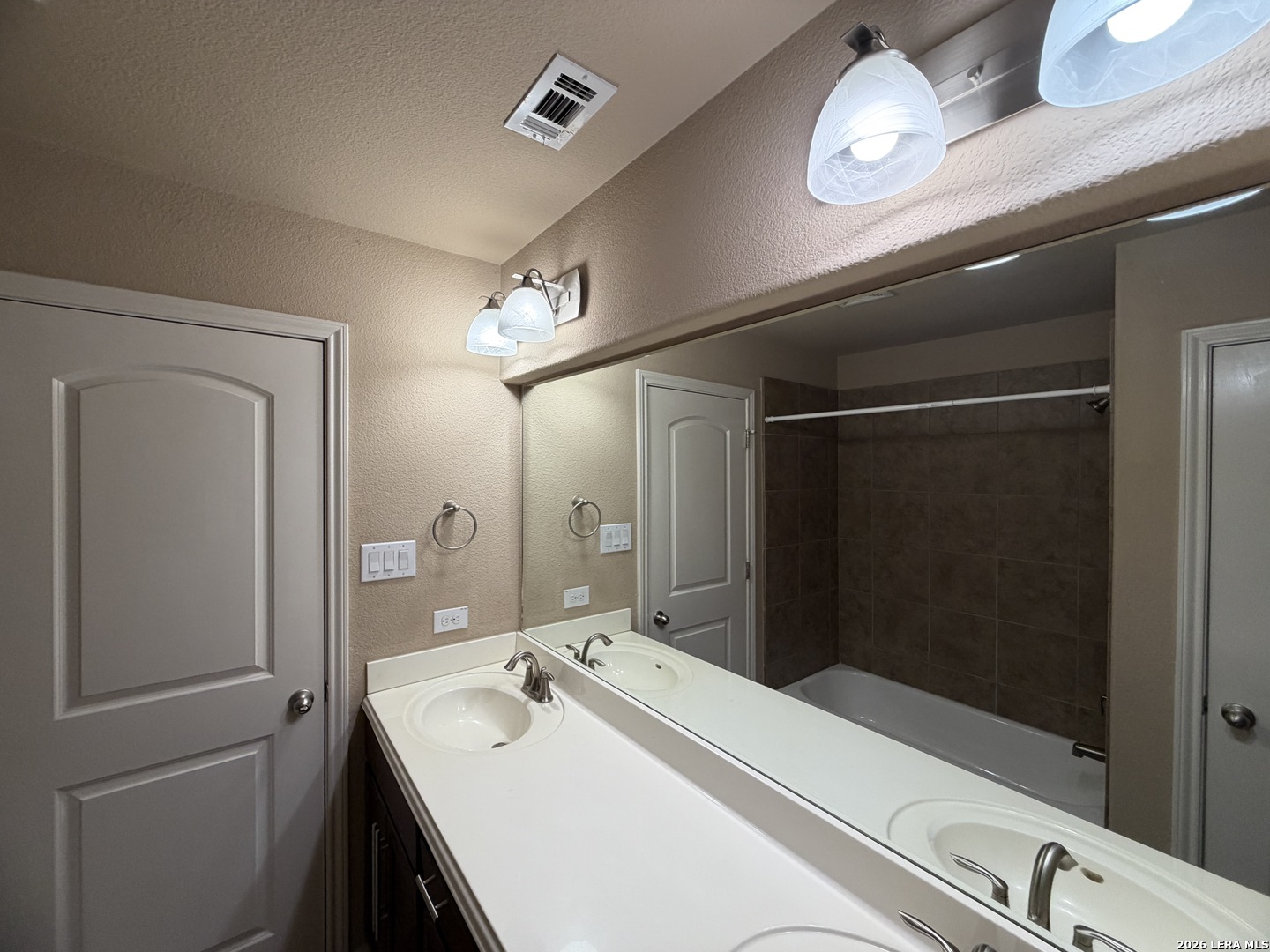 27039 Trinity Bend San Antonio TX 78261