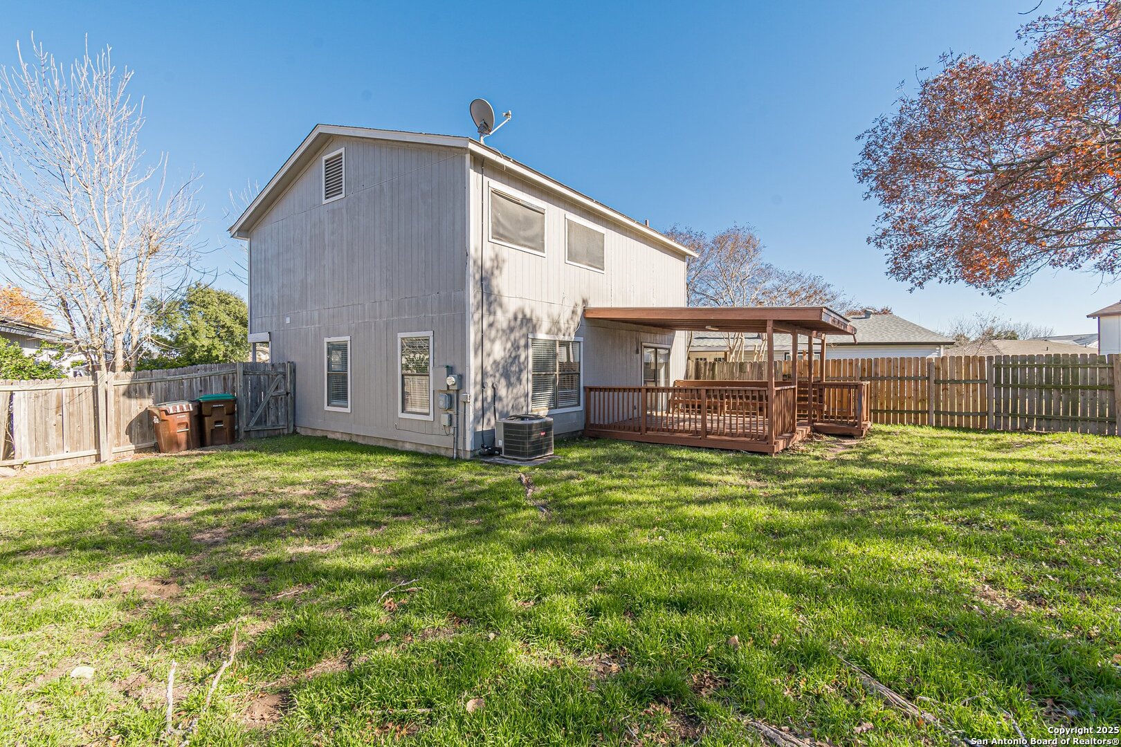 8211 Misty Cedar Drive Converse TX 78109
