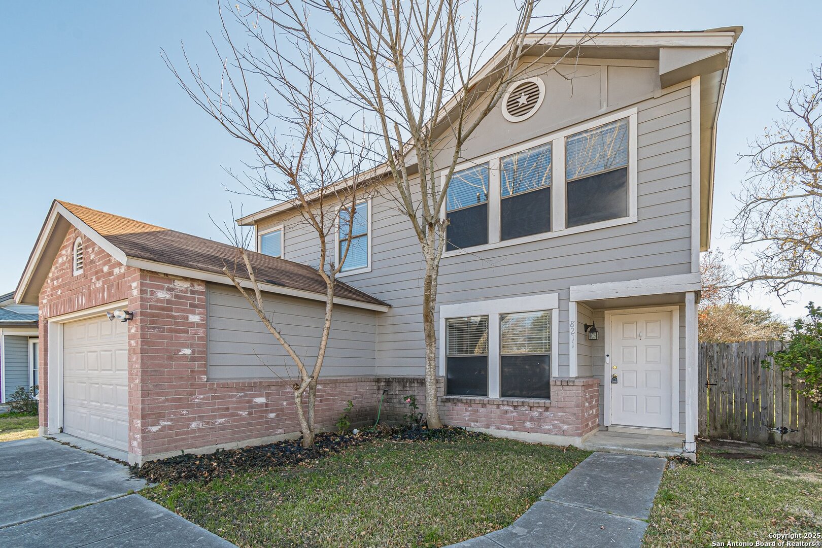 8211 Misty Cedar Drive Converse TX 78109
