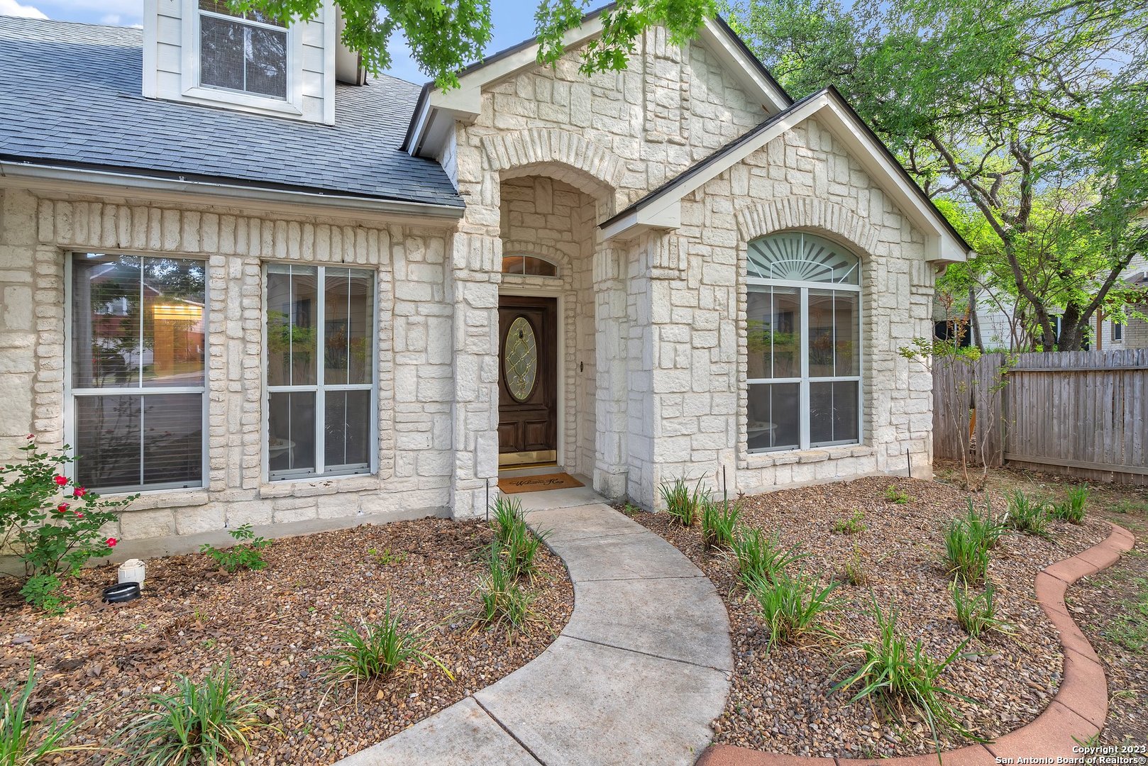 13443 Blackstone Universal City TX 78148
