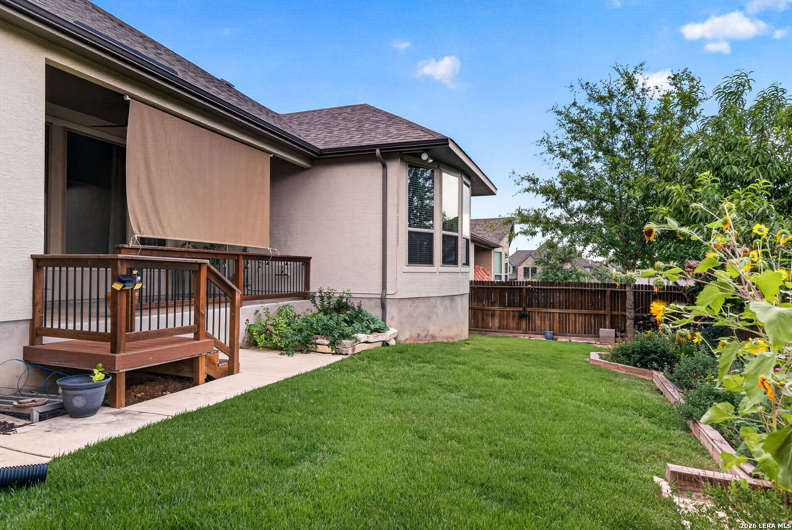 9012 Raven Pointe San Antonio TX 78255
