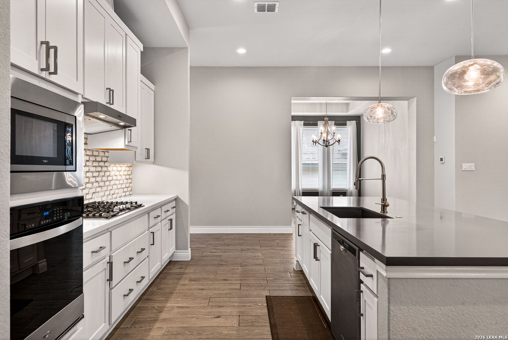 9012 Raven Pointe San Antonio TX 78255