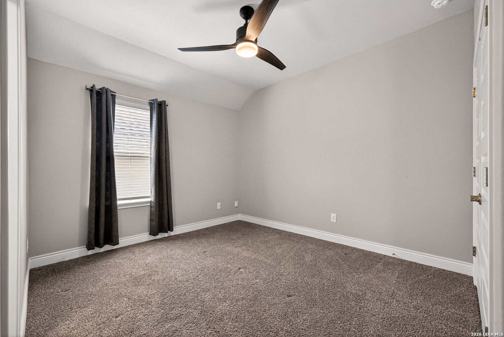 9012 Raven Pointe San Antonio TX 78255