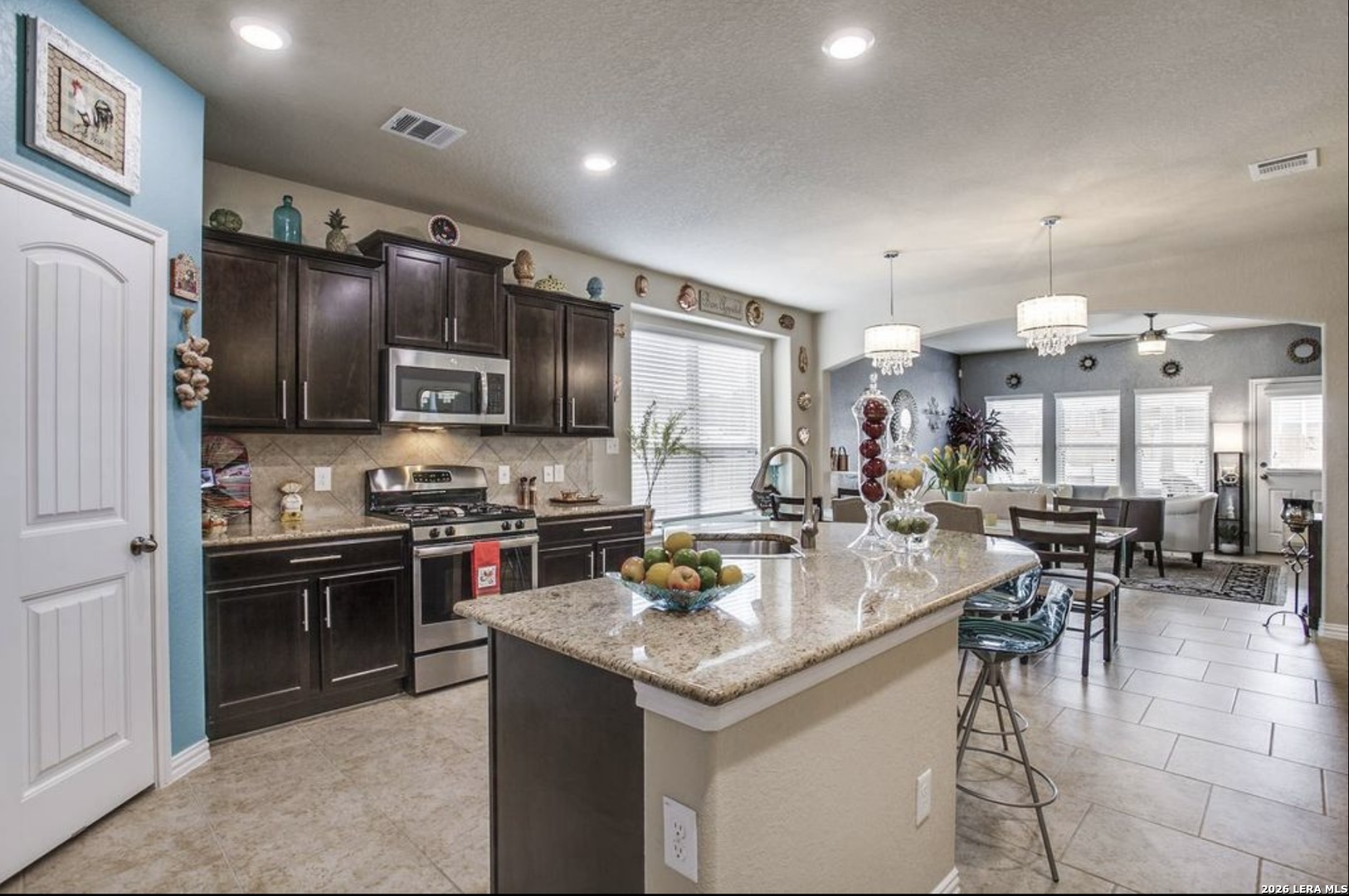 5938 Akin Elm San Antonio TX 78261