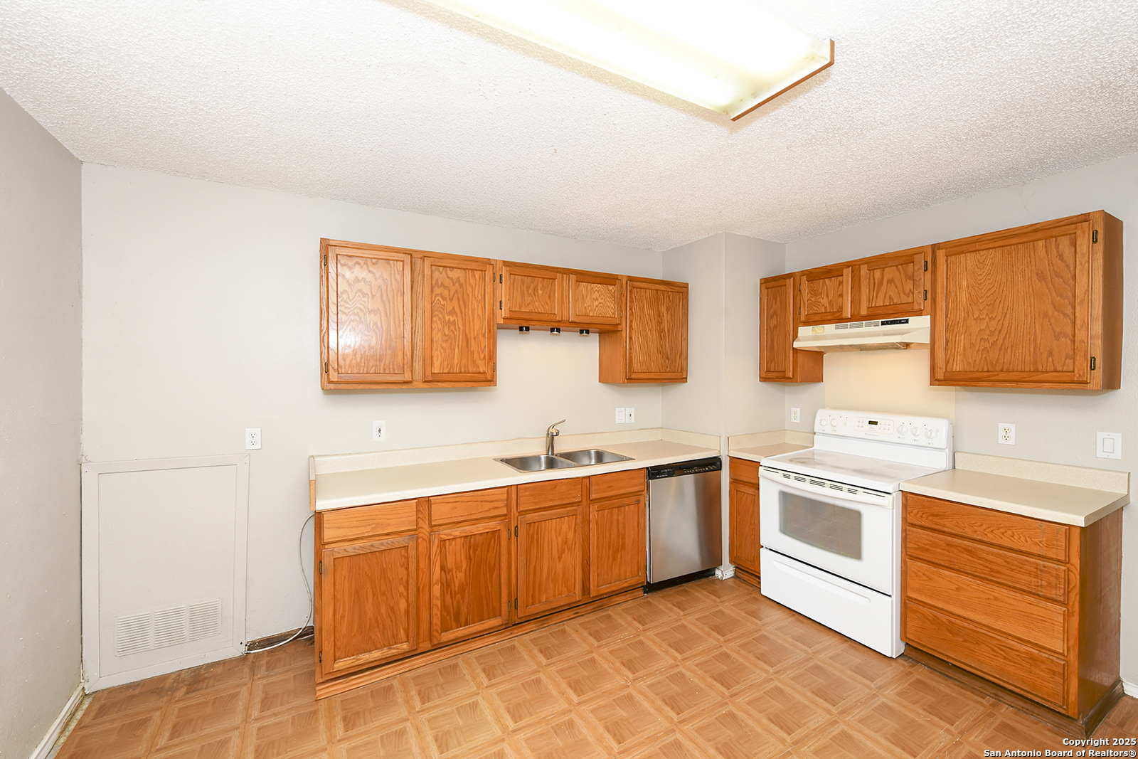 5474 Port Townsend San Antonio TX 78242