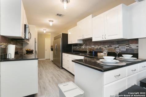 4414 Brushy Hill San Antonio TX 78217