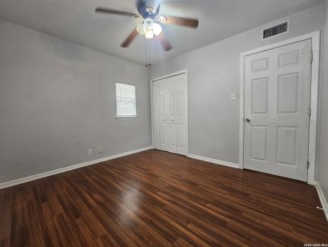 235 Sunnyland San Antonio TX 78228