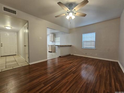 235 Sunnyland San Antonio TX 78228