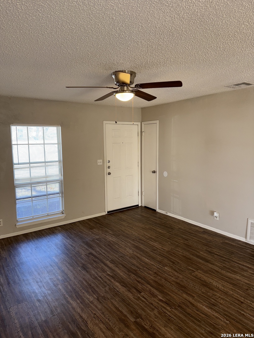 7006 Glen Grove San Antonio TX 78239
