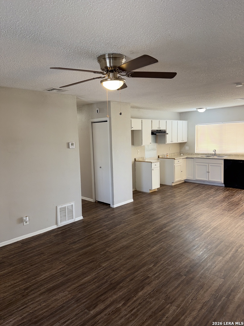 7006 Glen Grove San Antonio TX 78239