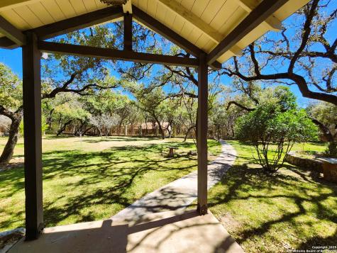 9810 Park Drive Helotes TX 78023