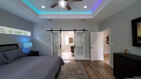 9810 Park Drive Helotes TX 78023