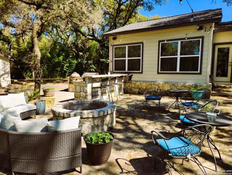 9810 Park Drive Helotes TX 78023