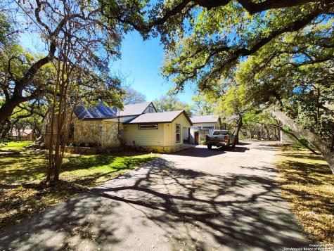 9810 Park Drive Helotes TX 78023