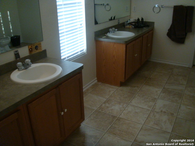 272 Hinge Chase Cibolo TX 78108