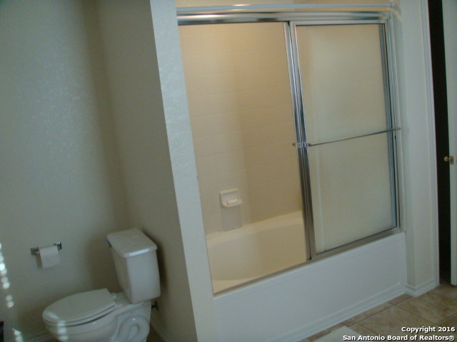 272 Hinge Chase Cibolo TX 78108
