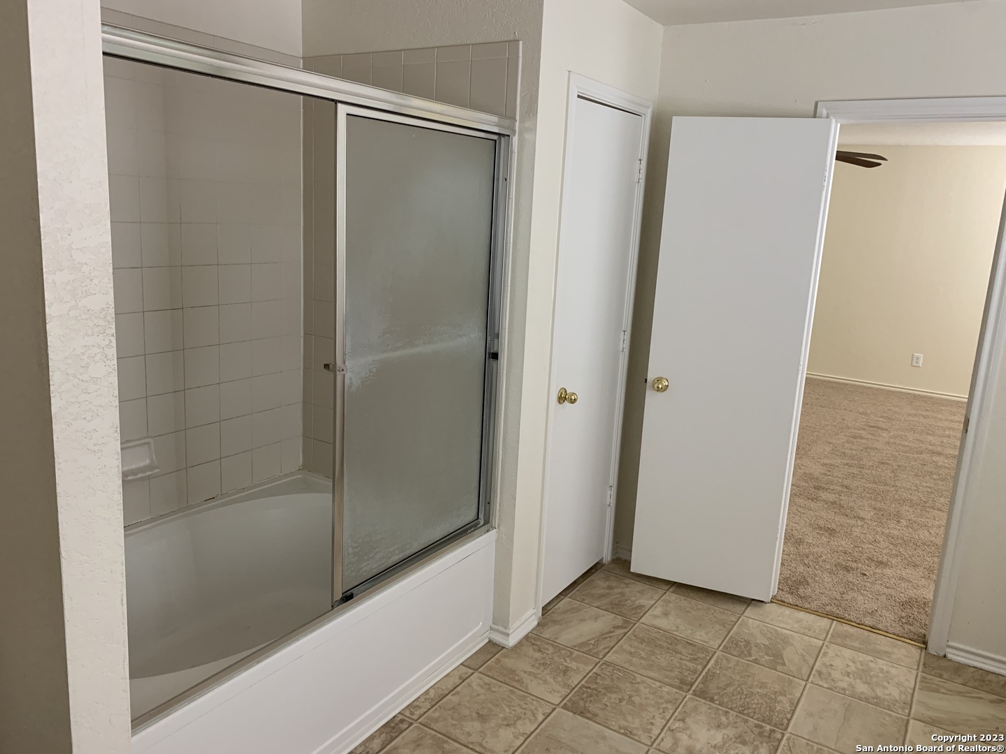 272 Hinge Chase Cibolo TX 78108