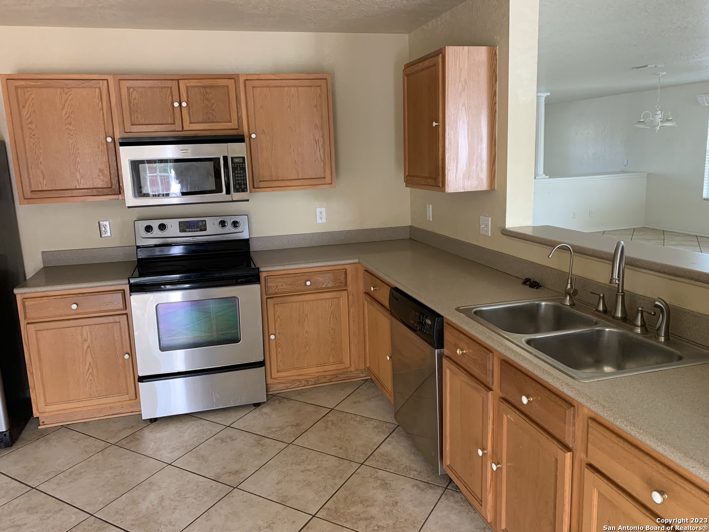 272 Hinge Chase Cibolo TX 78108