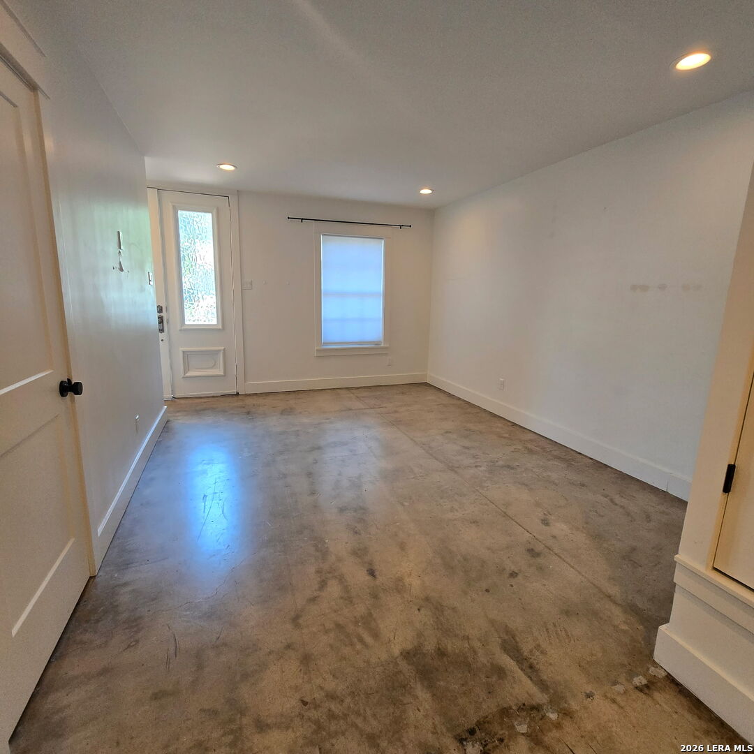 230 W Craig Place San Antonio TX 78212