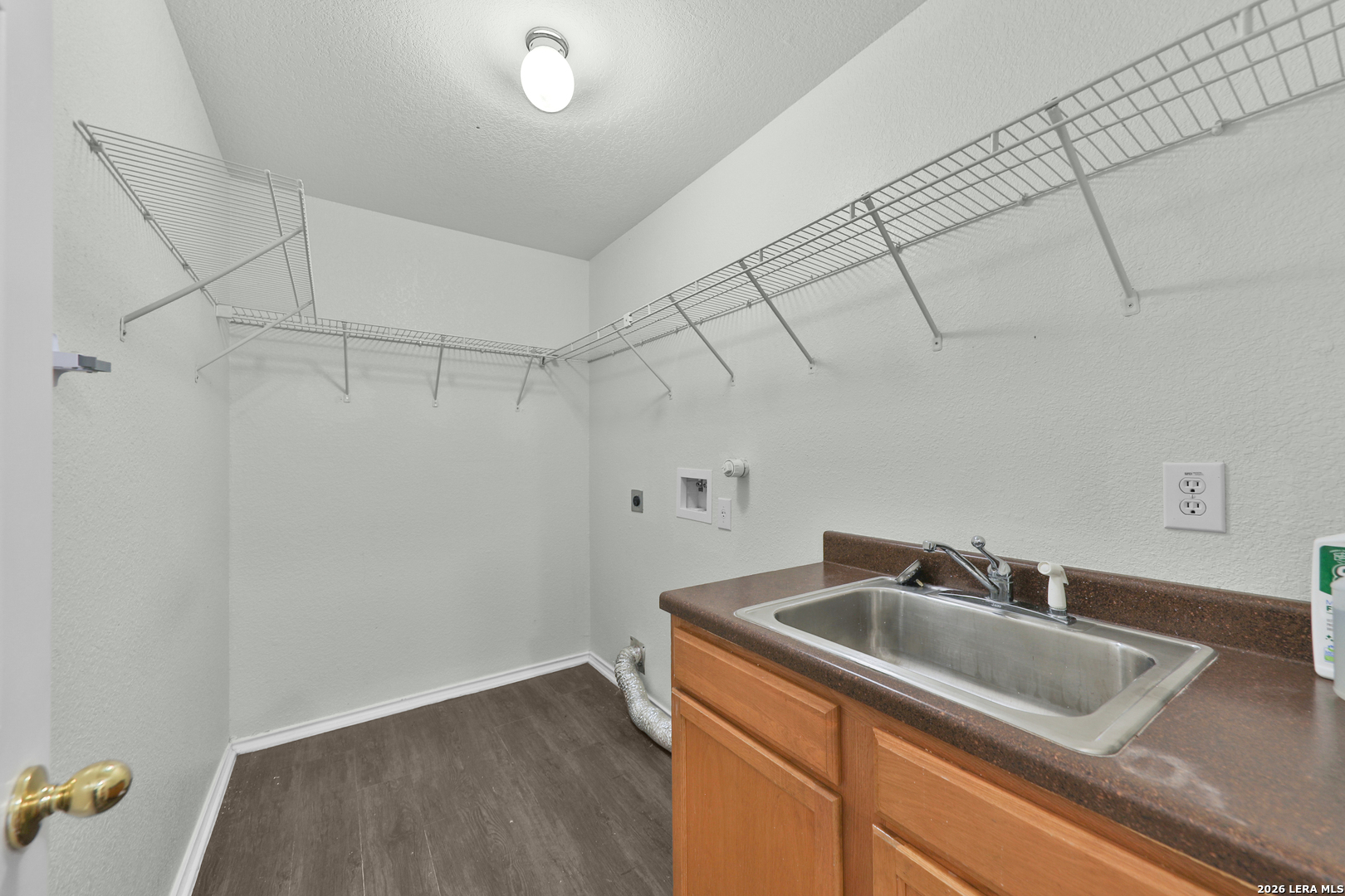 210 Hallie Pass San Antonio TX 78227
