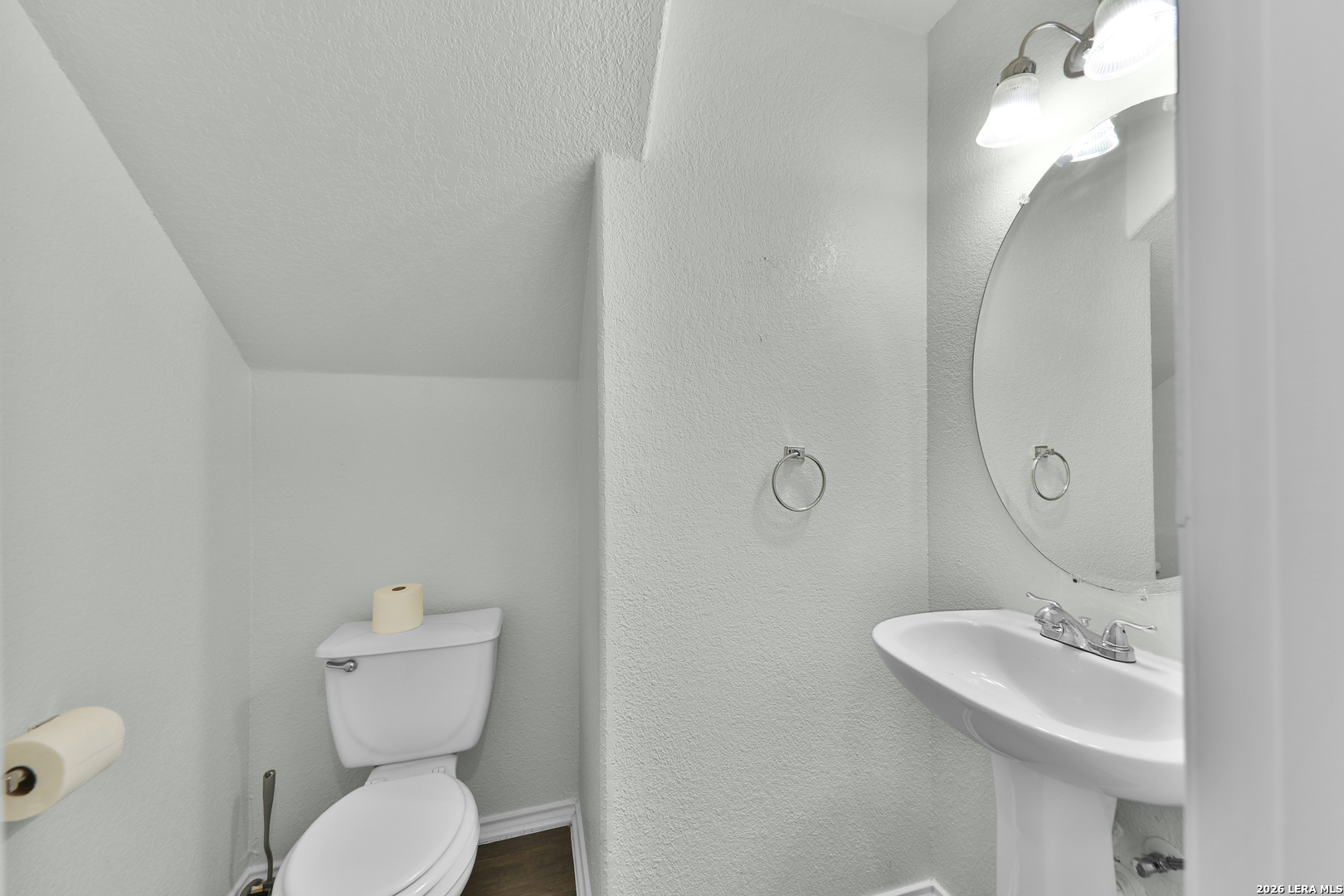 210 Hallie Pass San Antonio TX 78227