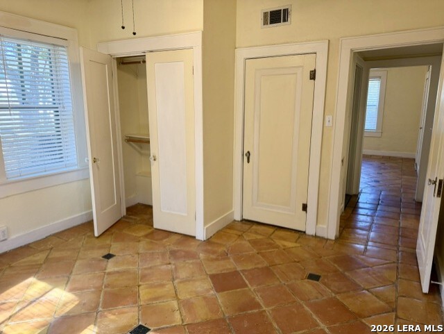 323 Carleton Court San Antonio TX 78212