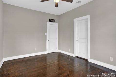 1013 N Palmetto San Antonio TX 78202