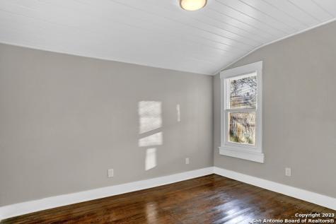 1013 N Palmetto San Antonio TX 78202