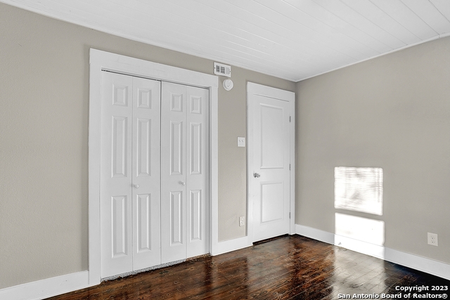 1013 N Palmetto San Antonio TX 78202