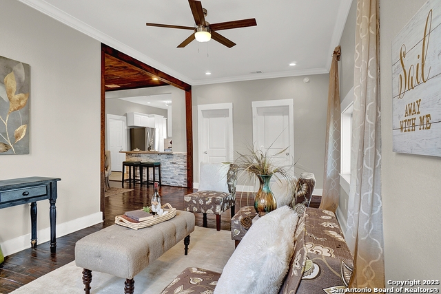 1013 N Palmetto San Antonio TX 78202