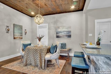 1013 N Palmetto San Antonio TX 78202