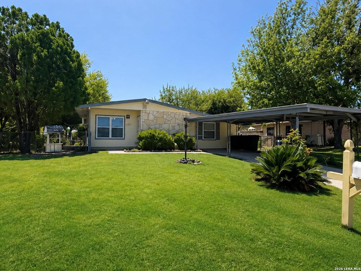 126 Wayfarer Place San Antonio TX 78242