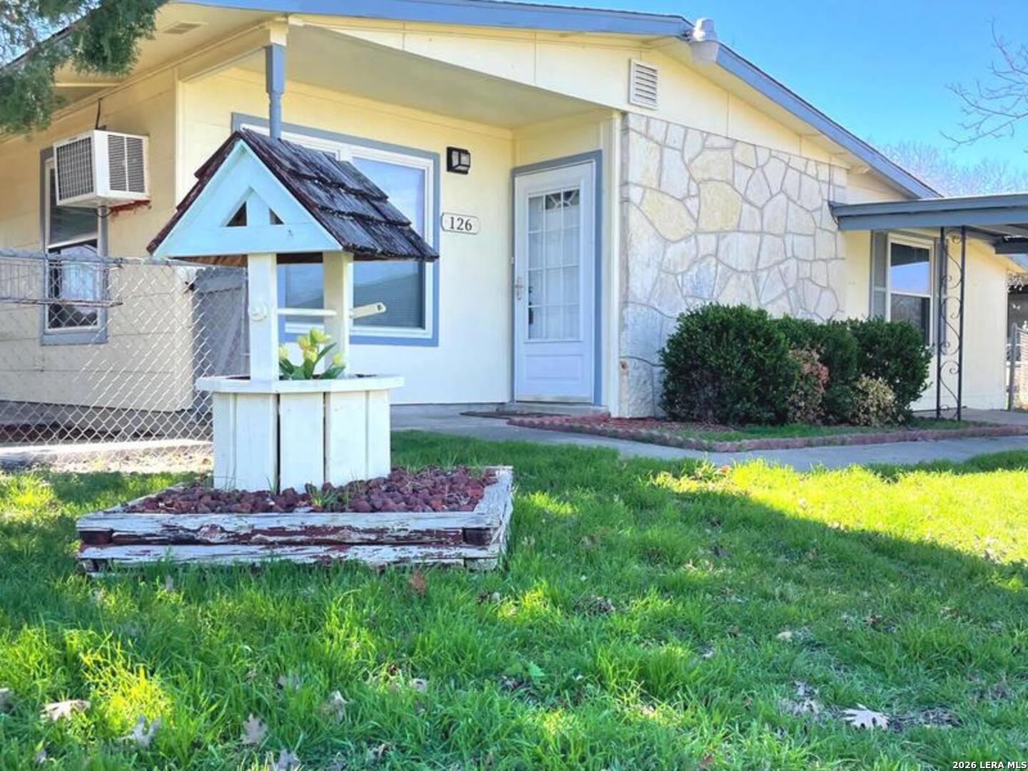 126 Wayfarer Place San Antonio TX 78242