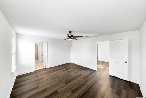10115 Pearl Creek San Antonio TX 78245