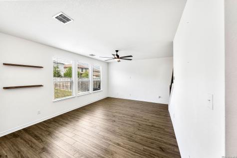 10115 Pearl Creek San Antonio TX 78245