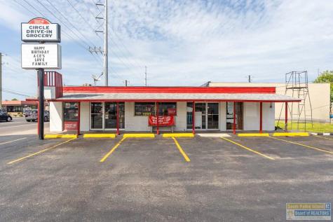 321 Highway 100 Port Isabel TX 78578