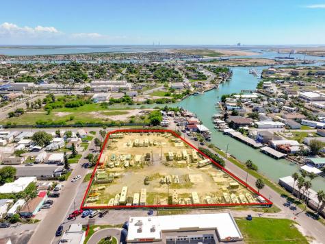 418 W Highway 100 Port Isabel TX 78578